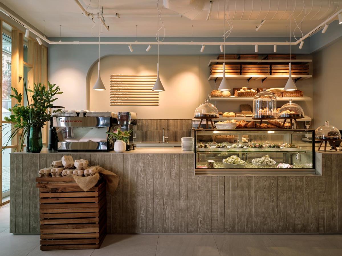 the breeze Aparthotel Heringsdorf  Buitenkant foto Interior of a bakery in Copenhagen